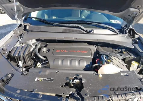 2018 Jeep Compass Limited 4X4 z USA, uszkodzony, nr VIN 3C4NJDCB8JT478968